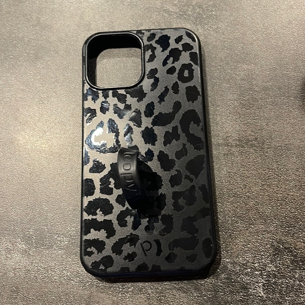 iPhone 12 Pro Max Black Leopard Loopy Case